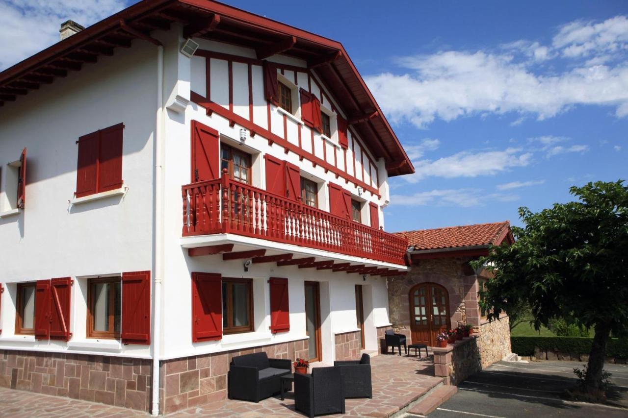 Apartamentos Armua Zugarramurdi Dış mekan fotoğraf